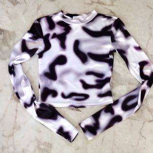 Meysikim Cropped Top.